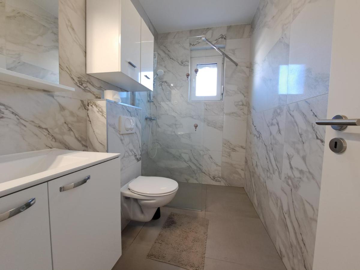 Kaštela Holiday Apartman מראה חיצוני תמונה